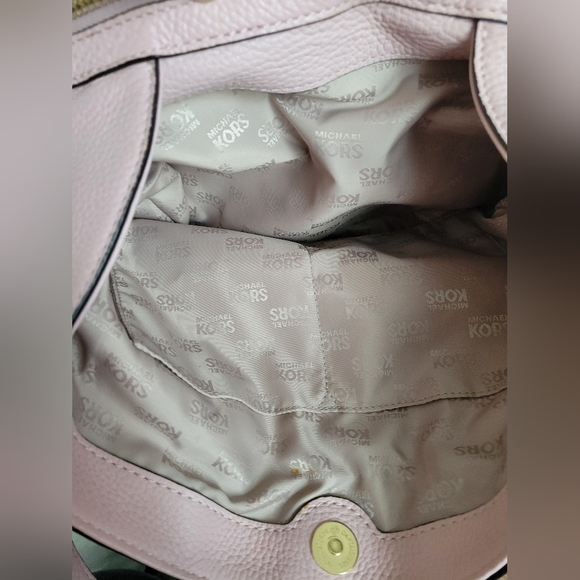 Michael Kors Leighton Pebbled Leather Hobo - Picture 12 of 12